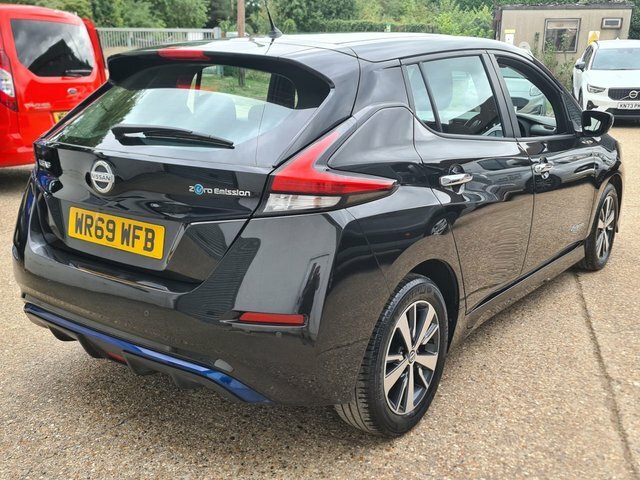 Nissan Leaf 110Kw Tekna 40Kwh #18