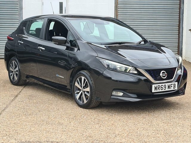 Nissan Leaf Acenta Hatchback Black