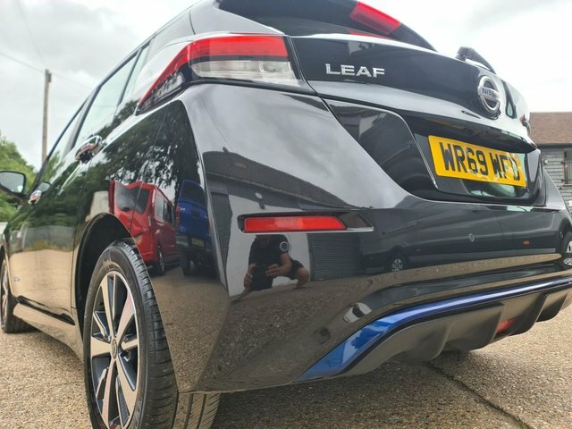 Nissan Leaf 110Kw Tekna 40Kwh #16