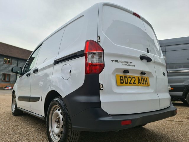 Ford Transit Courier 1.0 Ecoboost Sport Panel Van L1 White #21