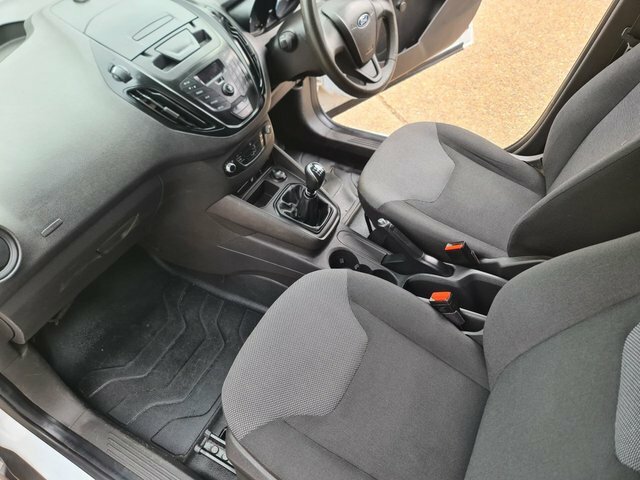 Ford Transit Courier 1.0 Ecoboost Sport Panel Van L1 White #17