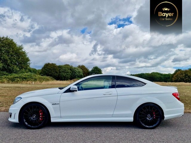 Mercedes-Benz C Class C63 V8 Amg Edition YX64VYE White #3