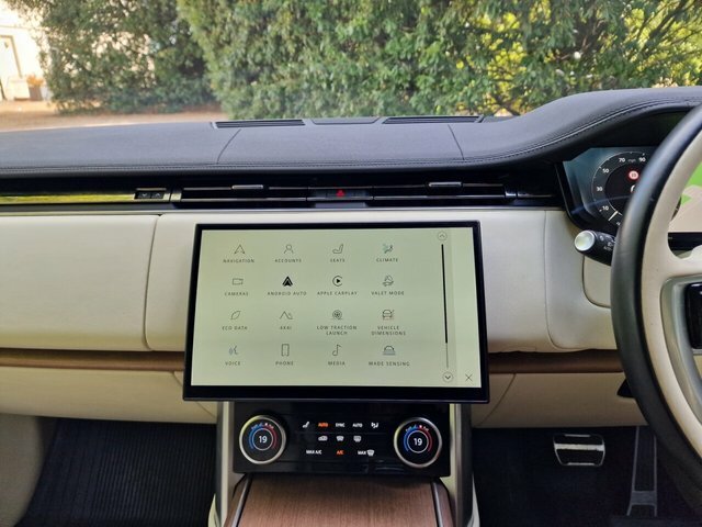 Land Rover Range Rover Automatic Black #20