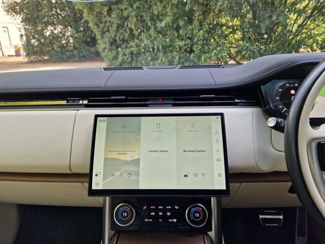 Land Rover Range Rover Automatic Black #19