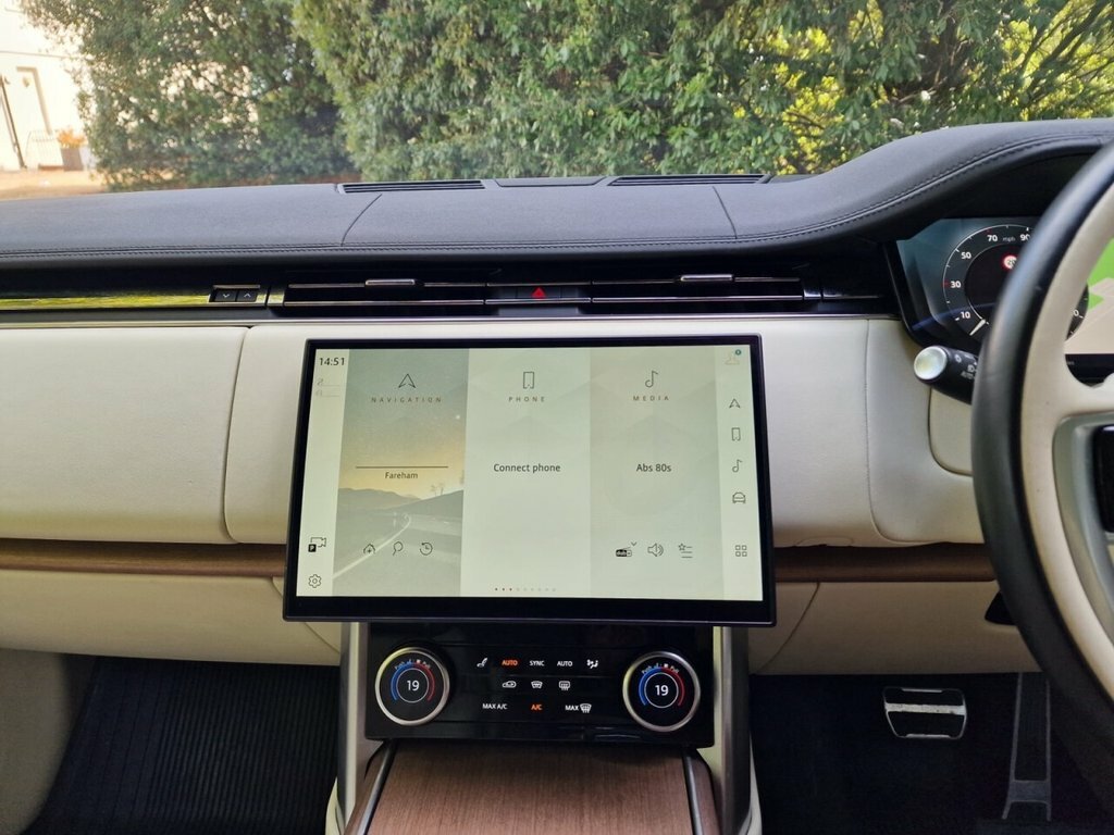 Land Rover Range Rover Automatic Black #49
