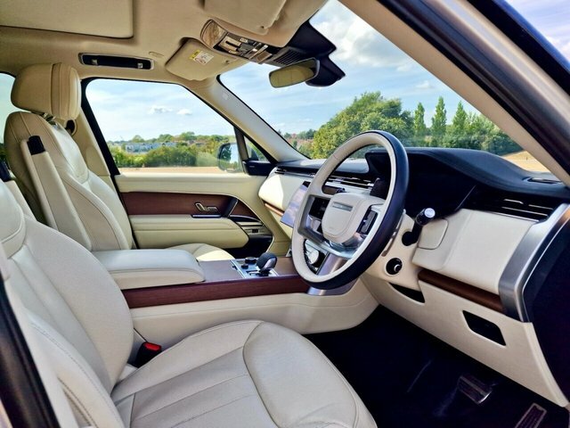 Land Rover Range Rover Automatic Black #7