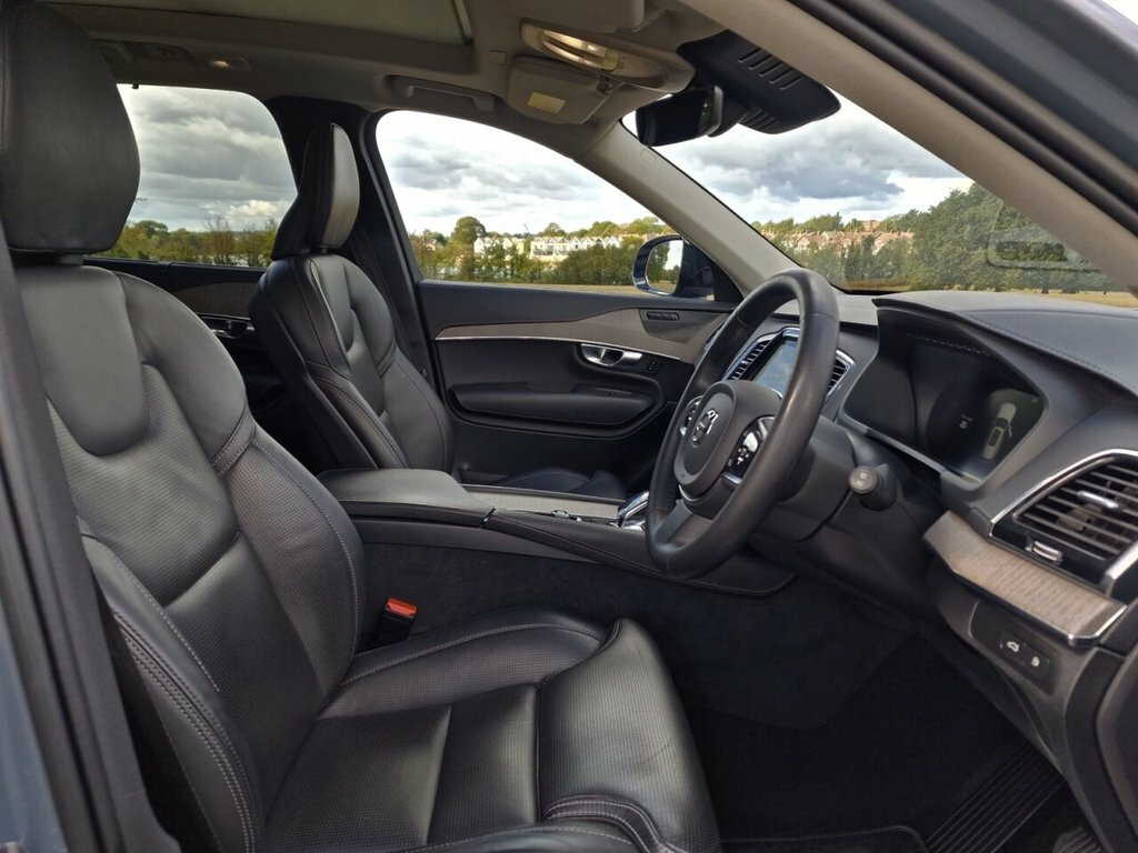 Volvo XC90 Plus Grey #30