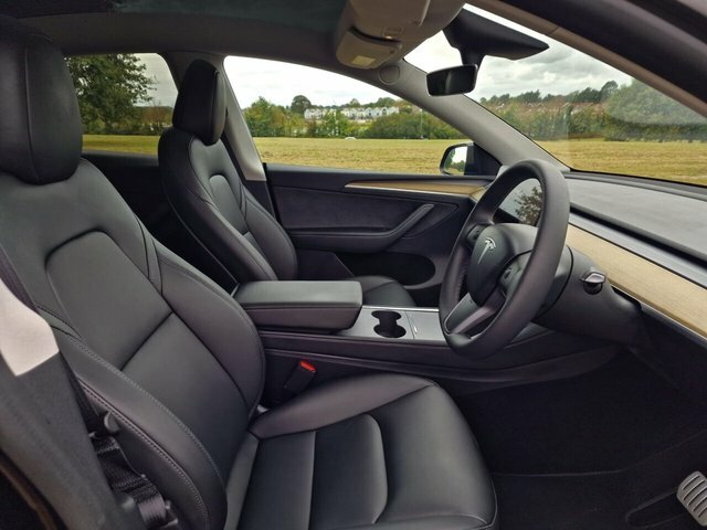 Tesla Model Y Motor Performance Suv Black #6