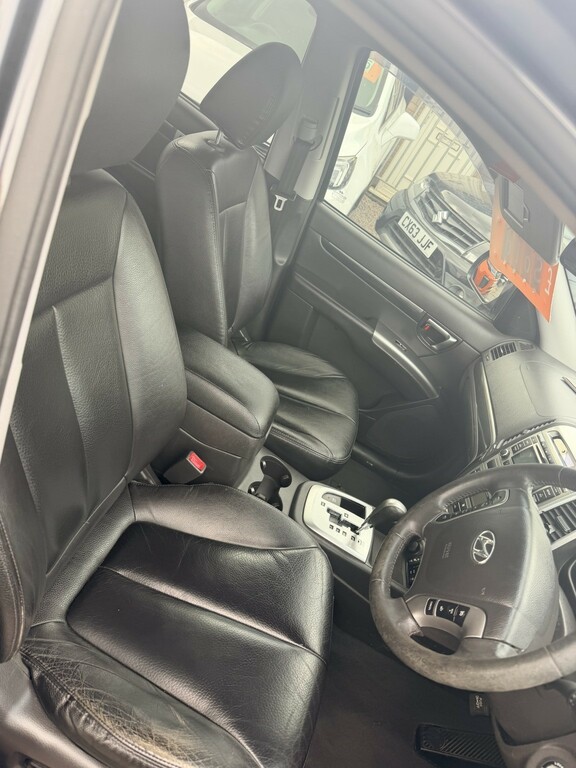 Hyundai Santa Fe Style Crdi White #10