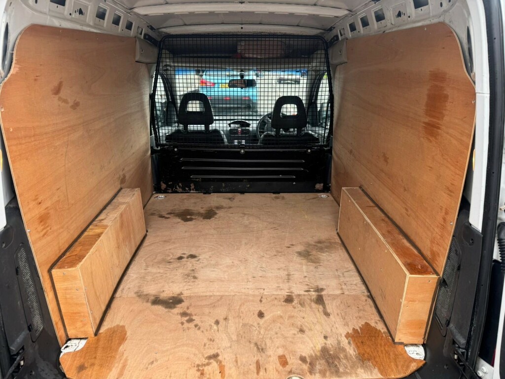 Vauxhall Combo Car Derived Van 1.3 Cdti Crew Cab Van 200707 White #9