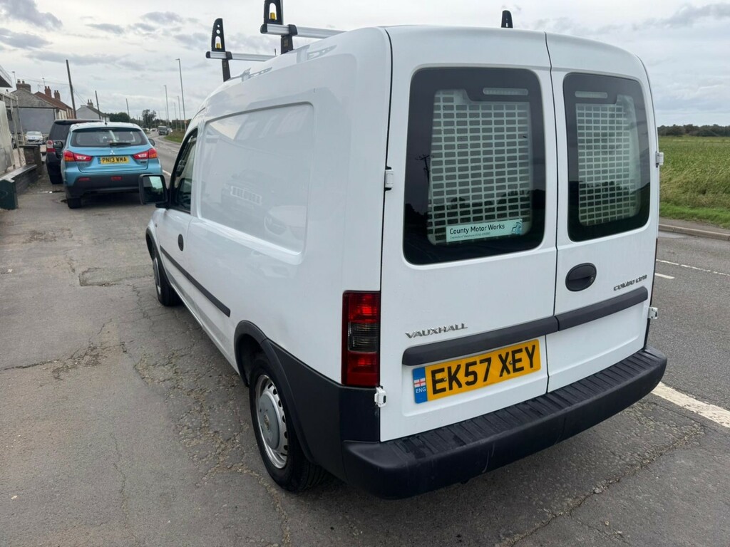 Vauxhall Combo Car Derived Van 1.3 Cdti Crew Cab Van 200707 White #13