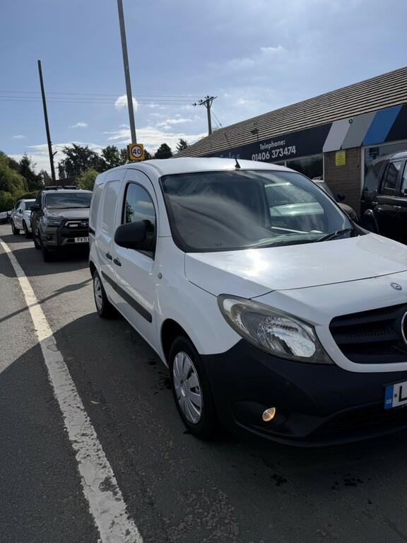 Mercedes-Benz CITAN 1.5 109 Cdi Blueefficiency White #4