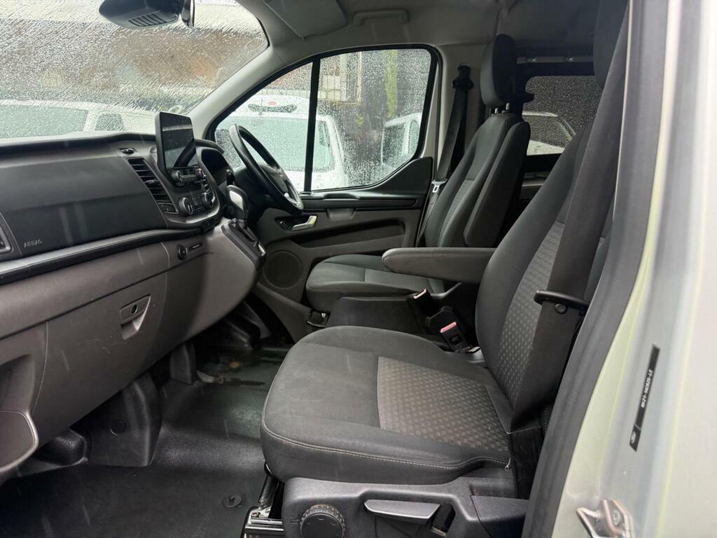 Ford Transit Custom Custom 2.0 Ecoblue 130Ps Low Roof Limited Van Silver #8
