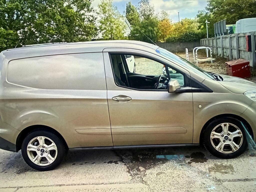 Ford Transit Courier 1.5 Tdci Limited L1 Euro 6 Silver #5