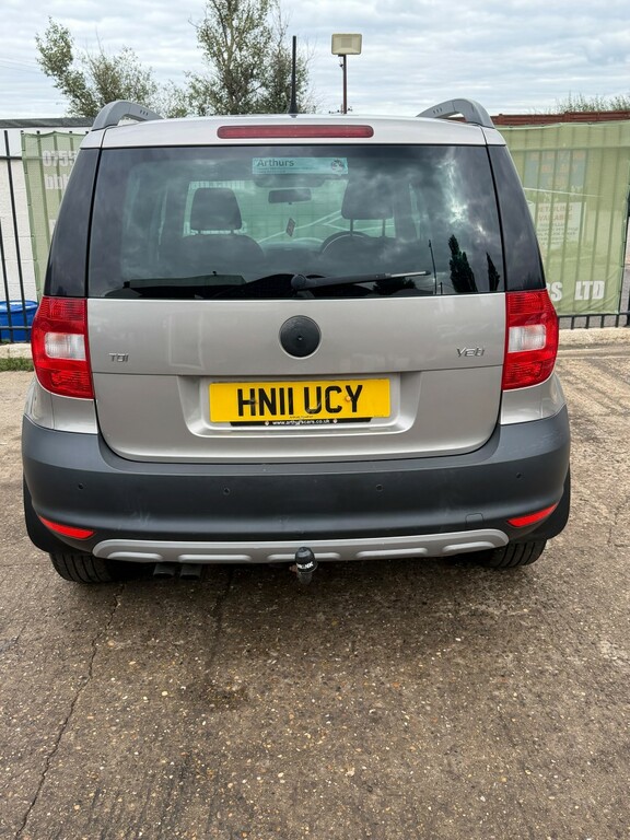 Skoda Yeti 2.0 Tdi Se Beige #6