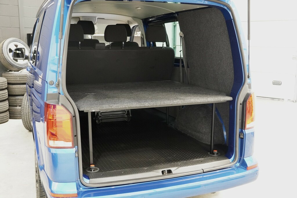 Volkswagen Transporter Mpv Grey #19