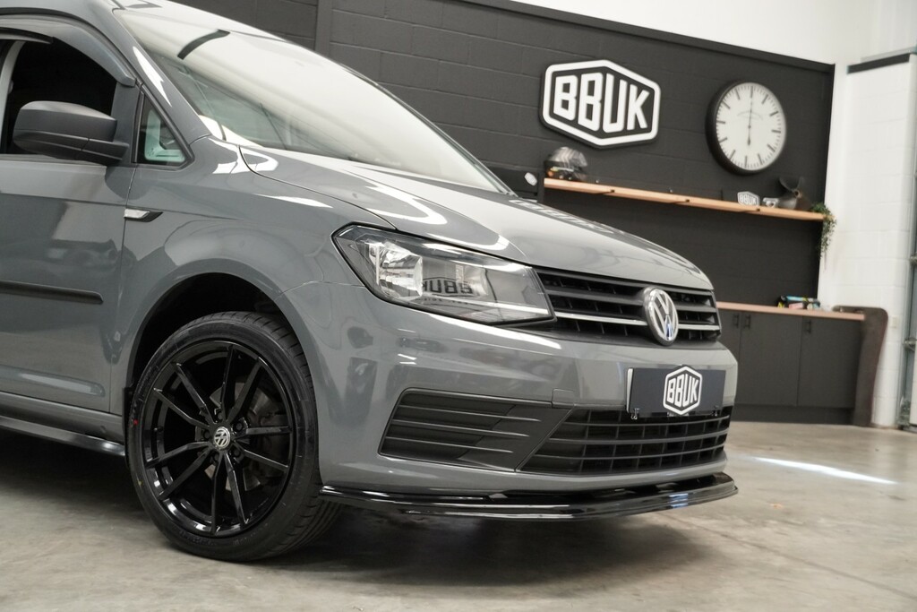 Volkswagen Caddy Maxi Combi Van 2.0 Tdi Maxi Dsg Fwd Window 2017 Silver #18