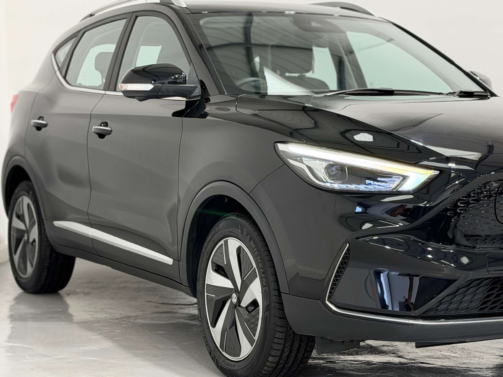 MG ZS Zs Trophy Ev Black #4