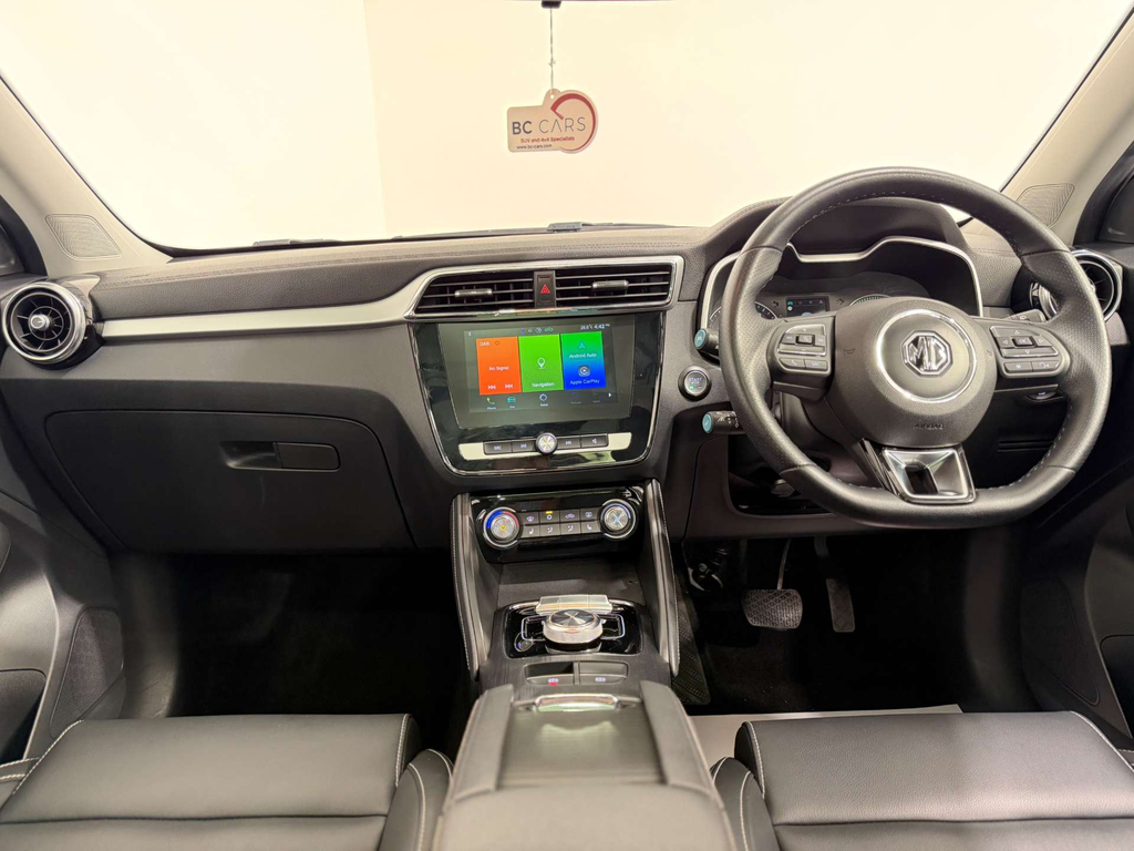 MG ZS Zs Exclusive Ev White #2
