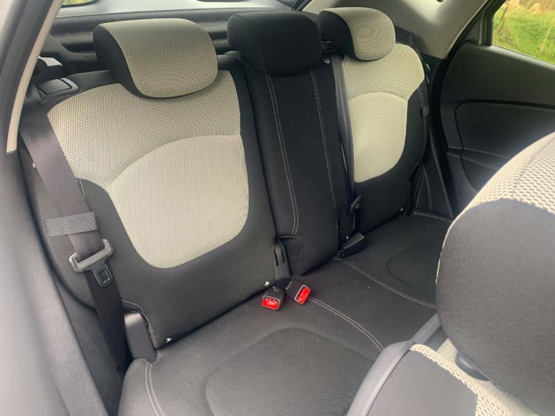 Renault Captur 1.3 Tce 130 S Edition 5Dr, Under 10970 Miles, Full Blue #12