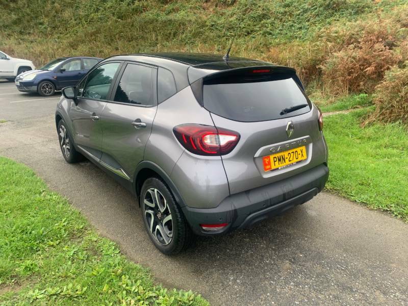Renault Captur 1.3 Tce 150 Iconic Edc Black #5