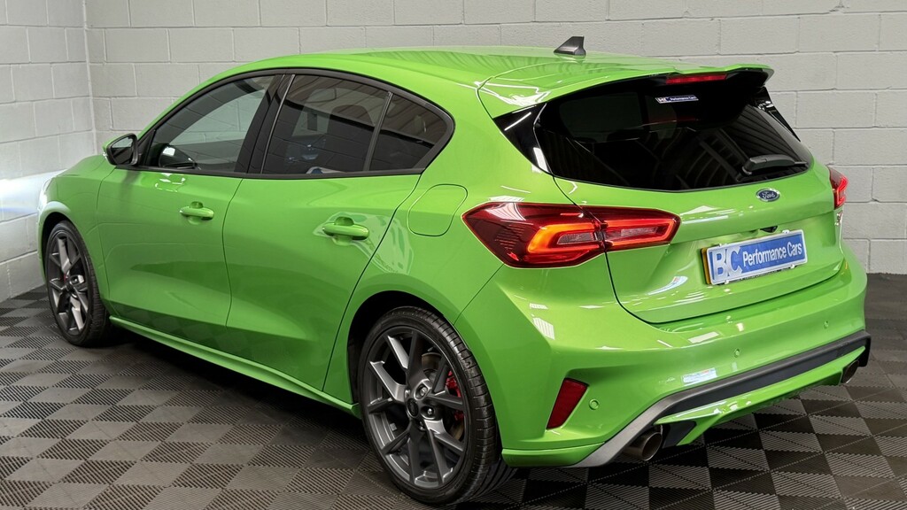 Ford Focus 2.3 Focus St 2.3L Ecoboost 280Ps Fwd 6 Spee Green #6