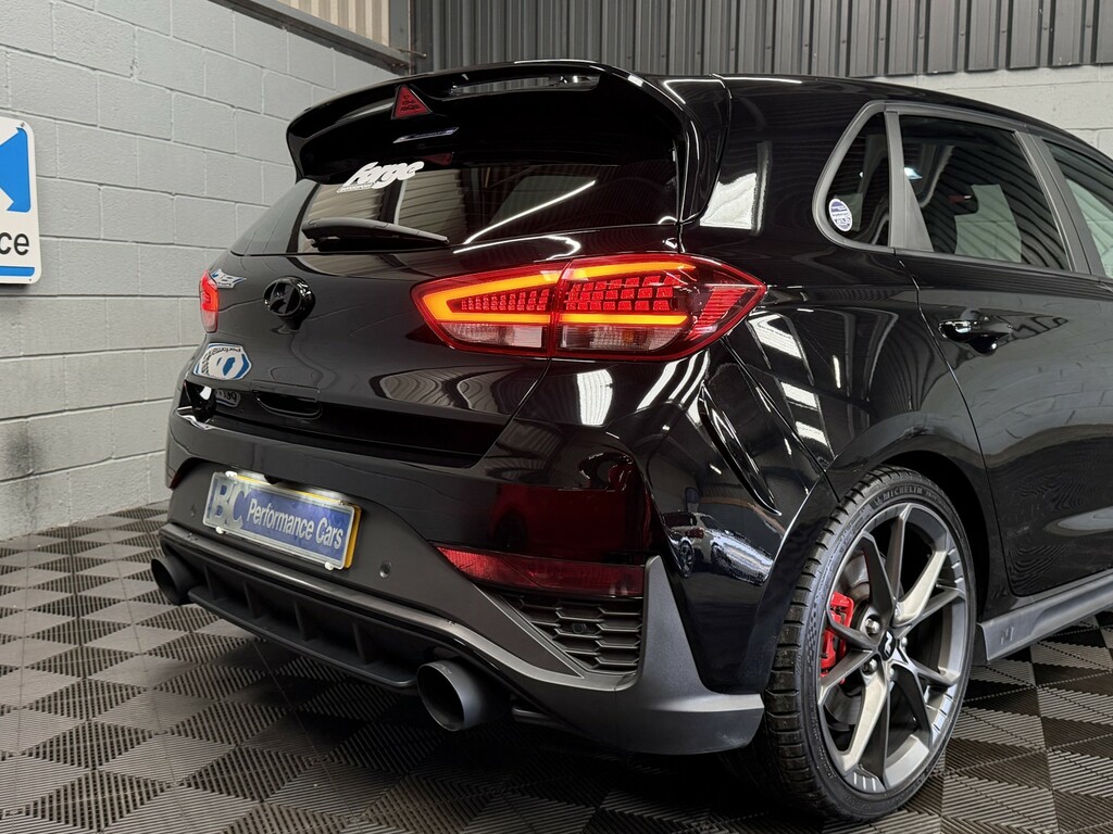 Hyundai I30 2.0 I30 N Perf 280Ps 2.0 T-gdi Dct My23 Black #3