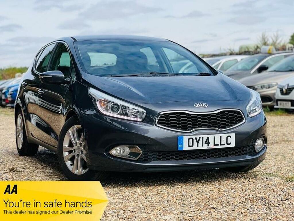 Kia Ceed Hatchback 1.6 Gdi Ecodynamics 3 Euro 5 Ss Silver