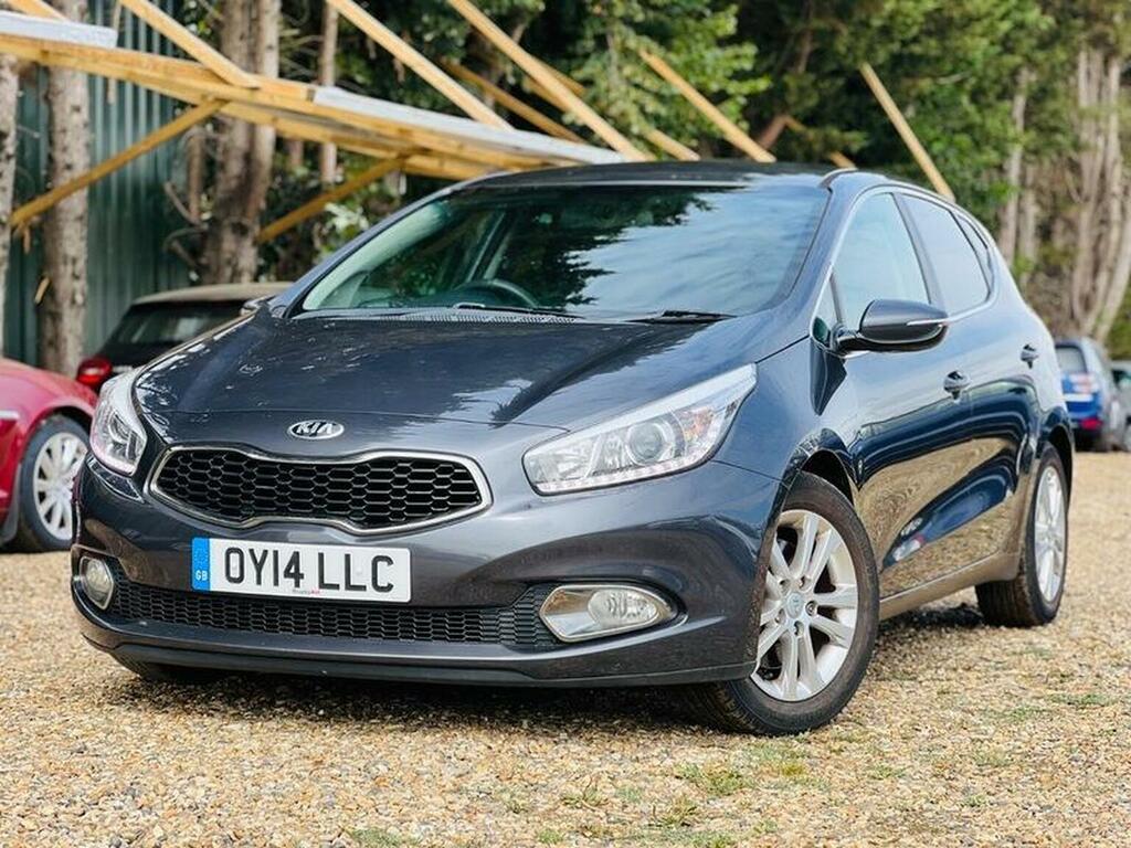 Kia Ceed Hatchback 1.6 Gdi Ecodynamics 3 Euro 5 Ss Silver #2