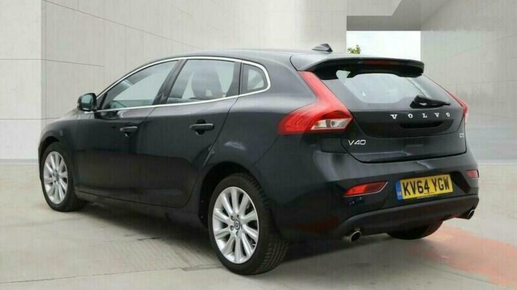 Volvo V40 2.0 D3 Se Lux Nav Geartronic Euro 5 Ss Black #3