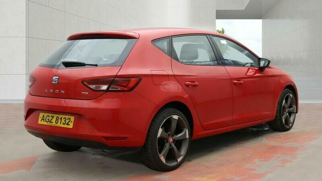 Seat Leon 1.6 Tdi Cr Se Euro 5 Ss Red #4