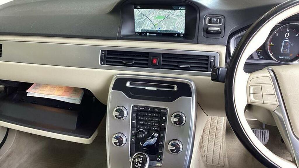 Volvo S80 D4 163 Executive Geartronic Silver #13