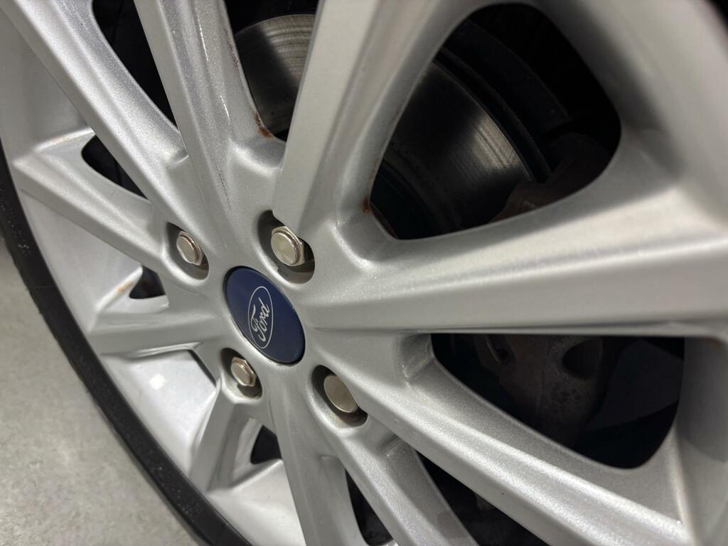 Ford Fiesta Titanium Red #2