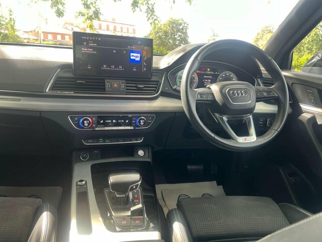 Audi Q5 2.0 Tfsie 50 S FL71GOA Black #3