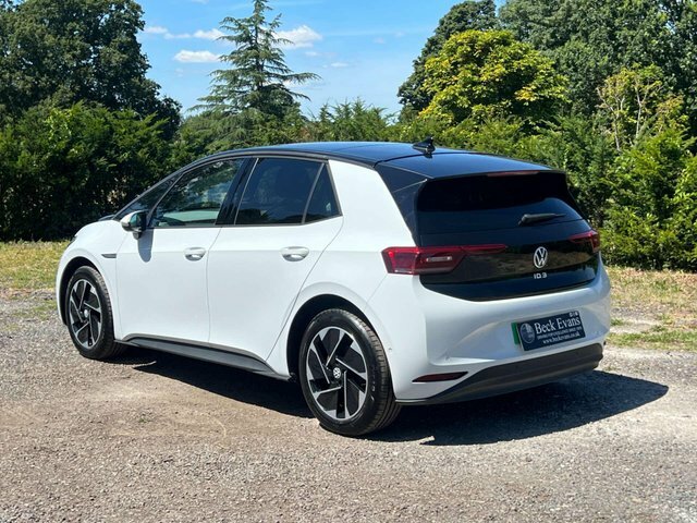 Volkswagen ID.3 Pro Performance 58Kwh Family White #6