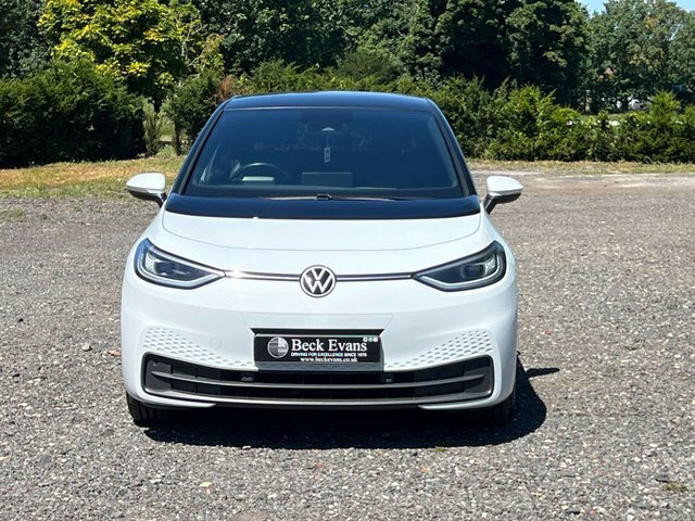Volkswagen ID.3 Pro Performance 58Kwh Family White #2