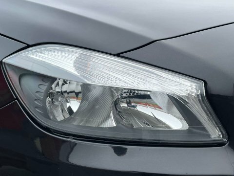 Mercedes-Benz A Class A180 Cdi Blueefficiency Se  #26
