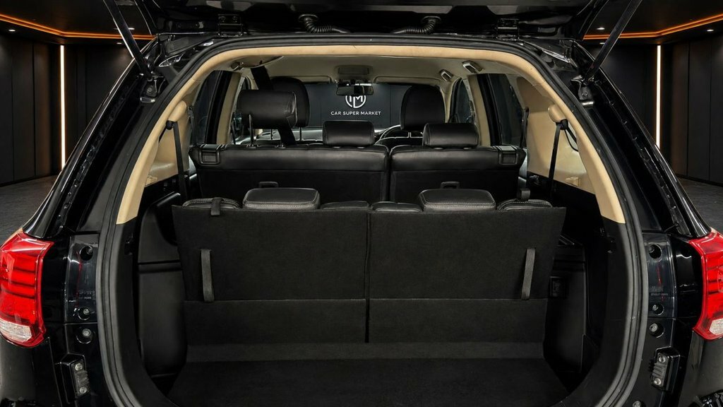 Mitsubishi Outlander 4 Brown #18
