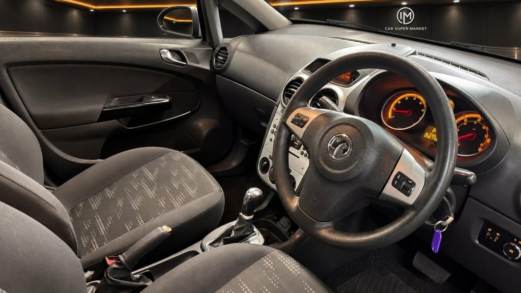 Vauxhall Corsa 1.2L Sxi Silver #16