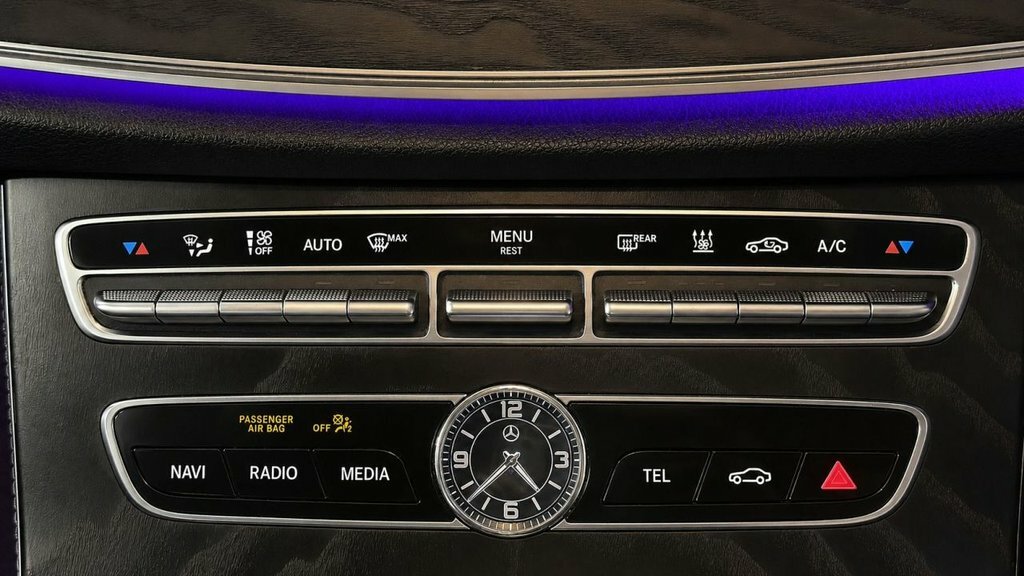 Mercedes-Benz E Class 2.0 E220d Amg Line Premium Plus Cabriolet Dies Grey #23