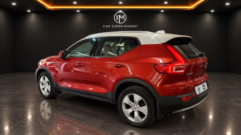 Volvo XC40 1.5L Momentum Red #6