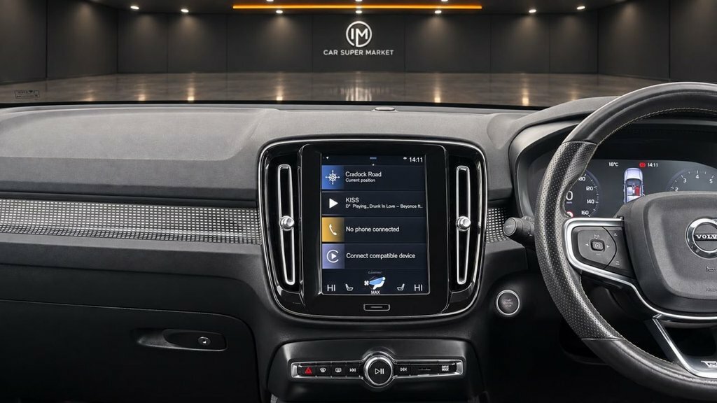 Volvo XC40 2.0 B4p R Design Pro Black #12