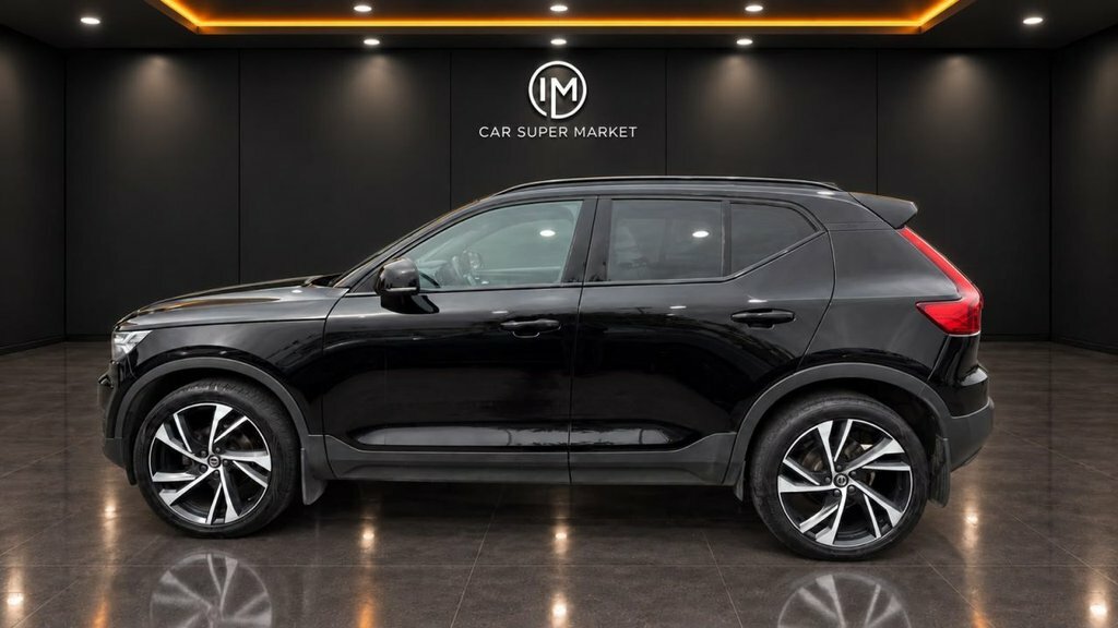 Volvo XC40 2.0 B4p R Design Pro Black #7