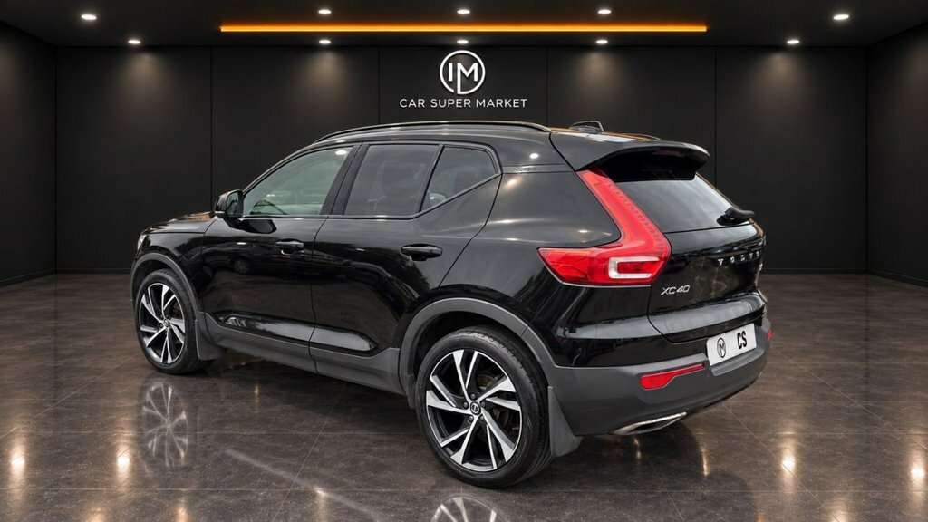 Volvo XC40 1.5L R-design Pro Black #6