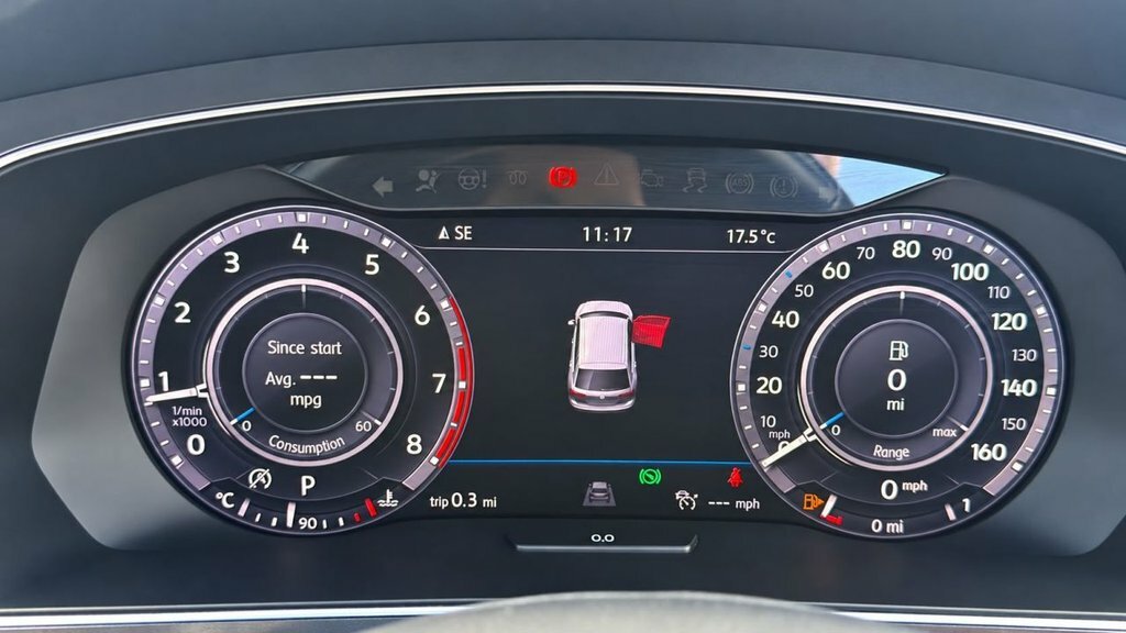 Volkswagen Tiguan Tdi Bluemotion Tech Se Navigation Black #23