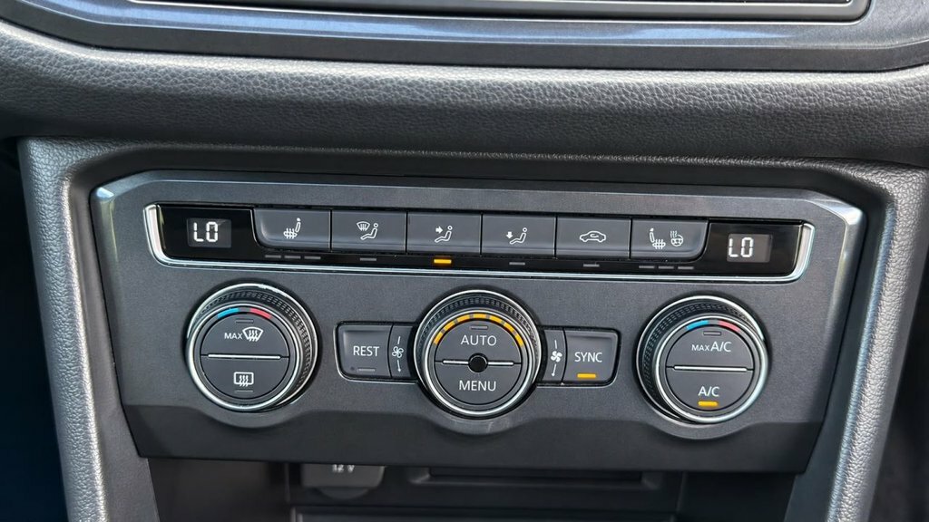 Volkswagen Tiguan Tdi Bluemotion Tech Se Navigation Black #29