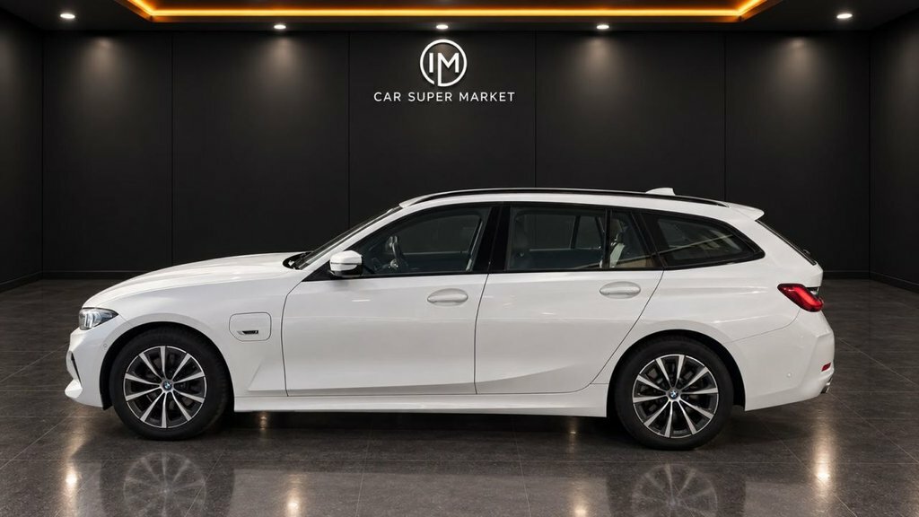BMW 3 Series 2L Sport White #6