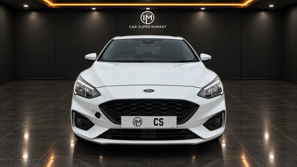 Ford Focus Hatchback 1.0T Ecoboost St-line Euro 6 Ss Silver #1