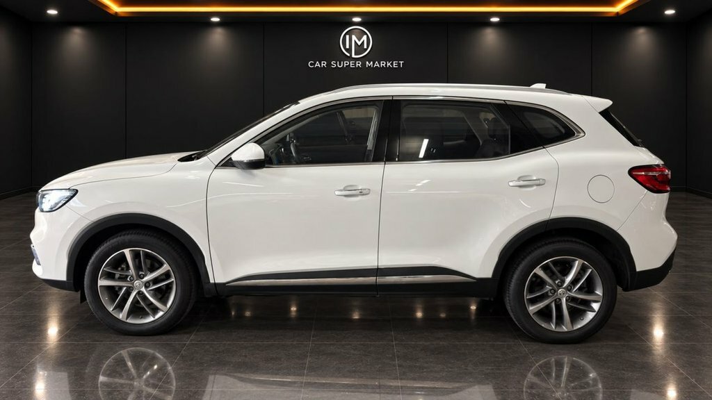 MG HS 1.5L Excite White #6