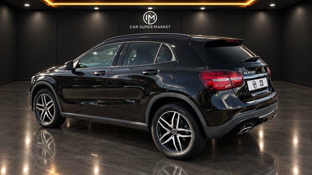Mercedes-Benz GLA Class 1.6L Urban Edition Black #6